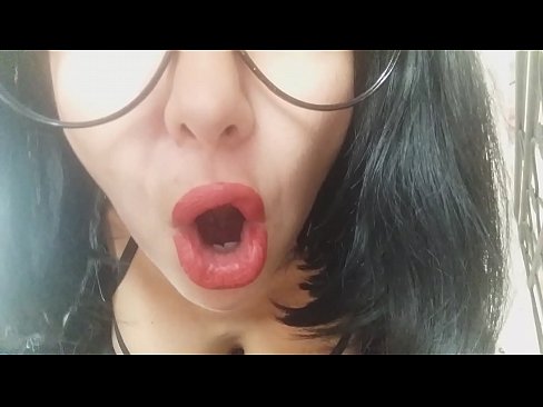 ❤️ Honey, uwar uwarki bazata bari ki tafi makaranta ba yau... Ina bukatarki da yawa... ❌ Batsa na Rasha ❌️