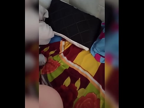 ❤️ Dakina ta zauna a gida ita kadai saboda mijinta ya tafi hutu sai na yi amfani da damar in yi mata fyade na cika mata gindi da nono. ❌ Batsa na Rasha ❌️